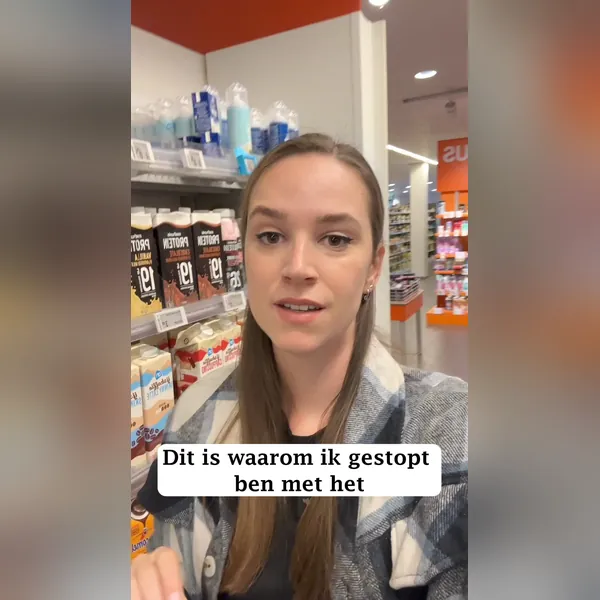 Anuncio de vídeo de Meta: una mujer cuenta por qué se pasó a una máquina de leche vegetal