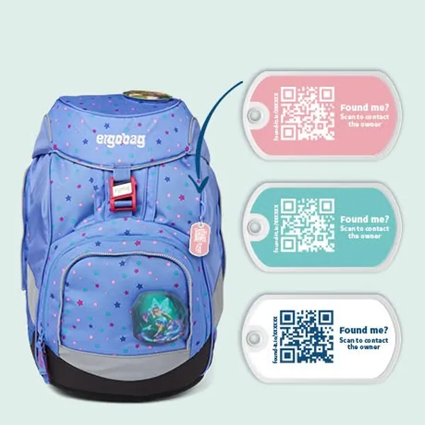 Anuncio estático de Meta: una mochila escolar que muestra cómo funcionan sus etiquetas QR