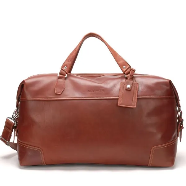 Anuncio estático de Meta: una bolsa de fin de semana de piel