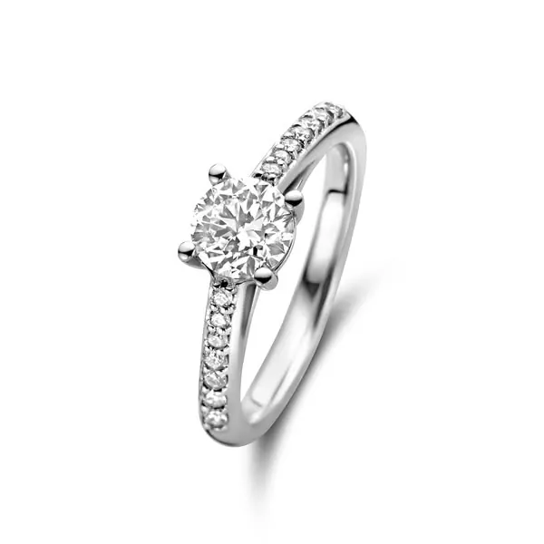 Anuncio estático de Meta: un anillo de diamantes sobre blanco